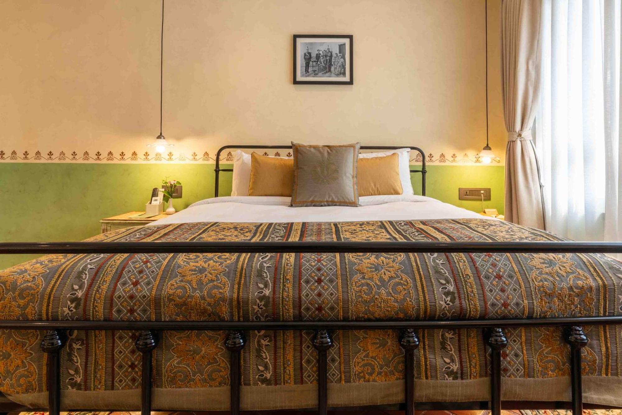 Seto Ghar Hotel Kathmandu Ngoại thất bức ảnh