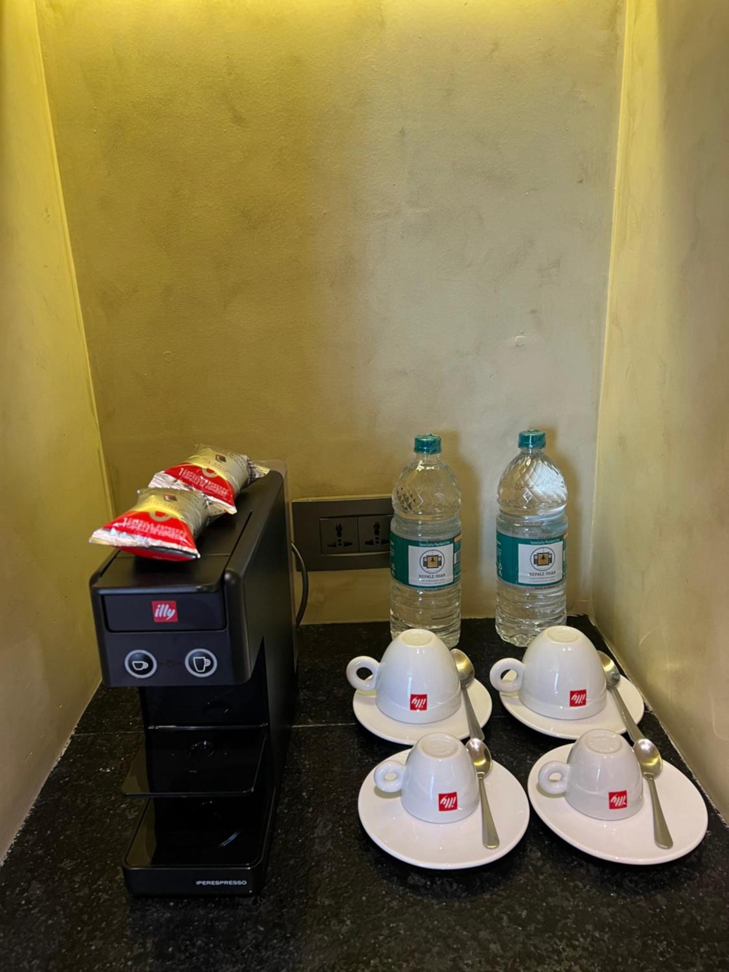 Seto Ghar Hotel Kathmandu Ngoại thất bức ảnh